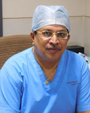 Dr. Makrand Khochikar