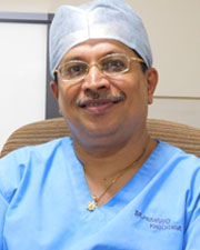 Dr. Makrand Khochikar